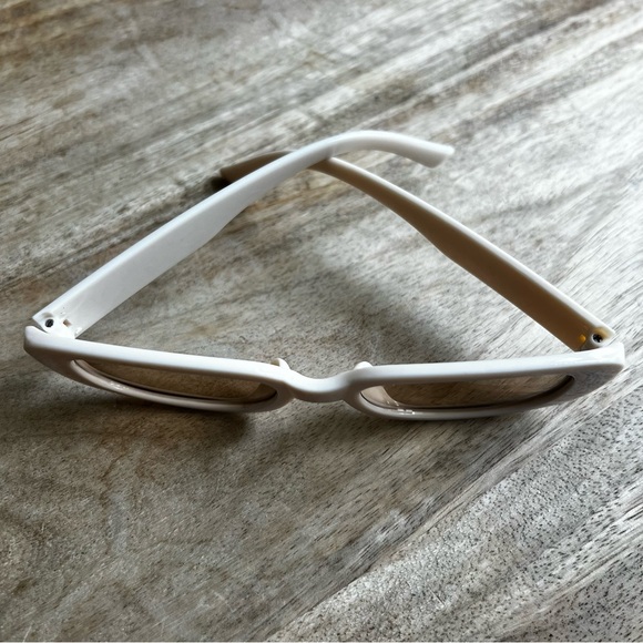 Y2K Slim Rectangle Retro Style Sunglasses with Cream Frames and Orange Lens - Picture 4 of 5